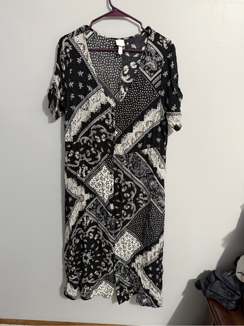 HM Dress Womens 10 Midi V Neck Button Front Tapestry Boho 90s Phoebe Eclectic